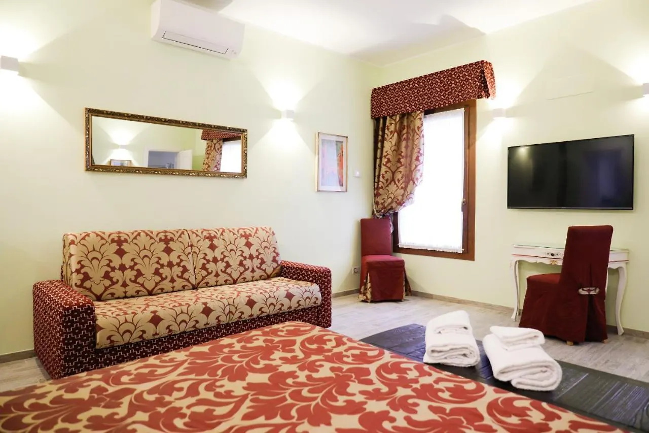 Ca' Corazzeri Apartment Venice