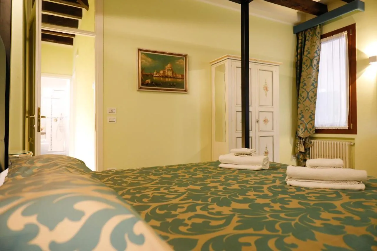 Ca' Corazzeri Apartment Venice