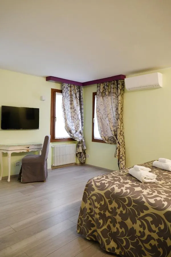 Ca' Corazzeri Apartment Venice