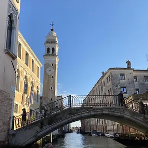  Apartment True 2 Bedrooms In The Heart Of Castello